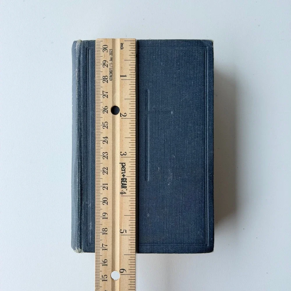Catholic Truth Society measurements height